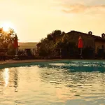 2 Bedroom Gorgeous In