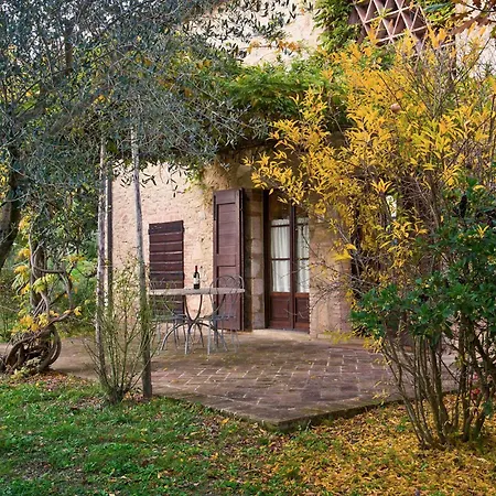 2 Bedroom Gorgeous In * Casole dʼElsa