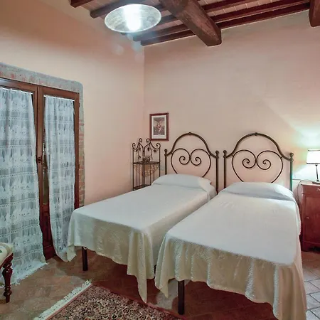 شقة 2 Bedroom Gorgeous In Casole dʼElsa