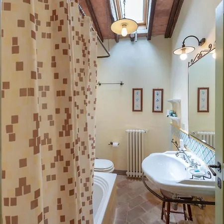 شقة 2 Bedroom Gorgeous In *